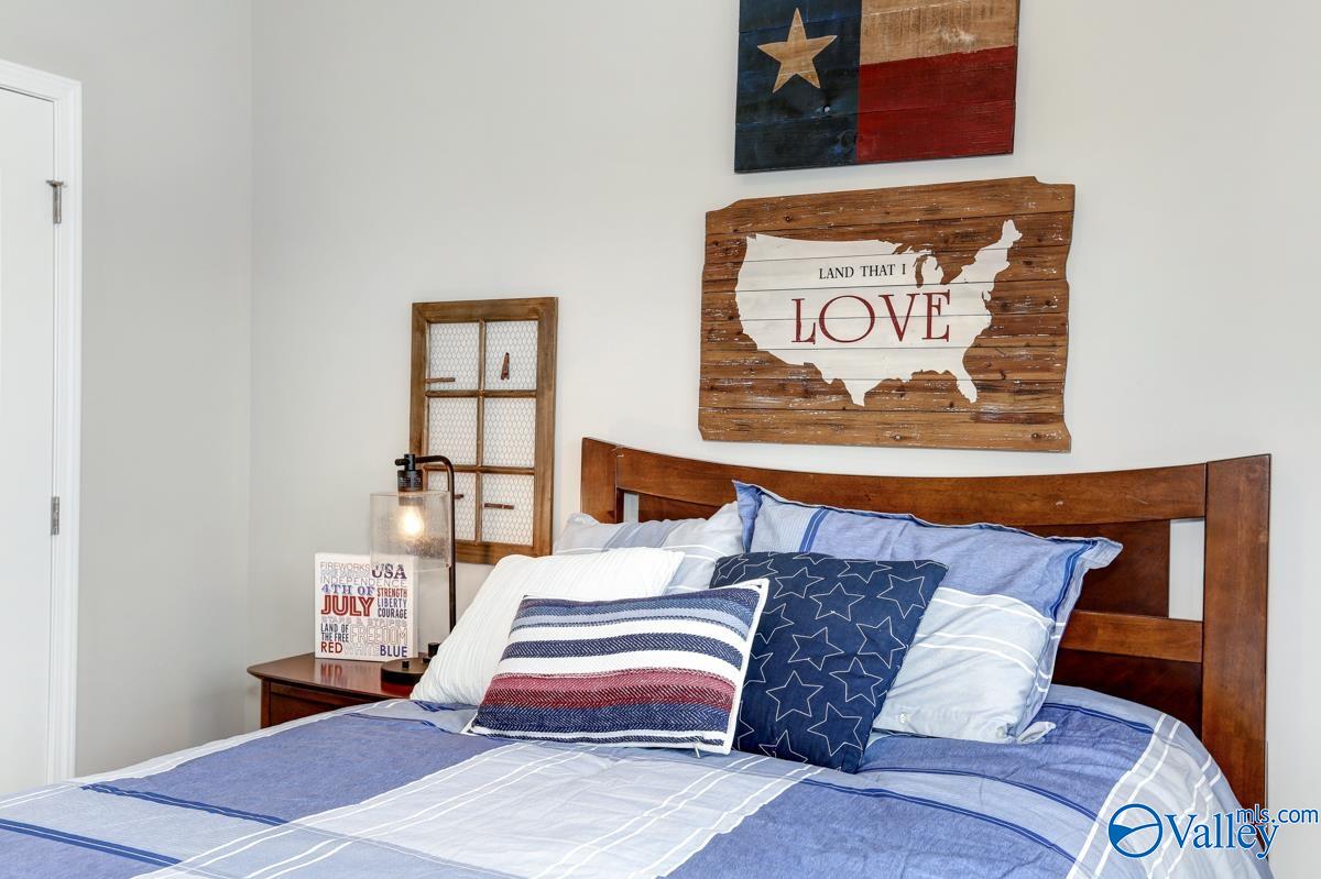 6506 NW Jacaranda Drive