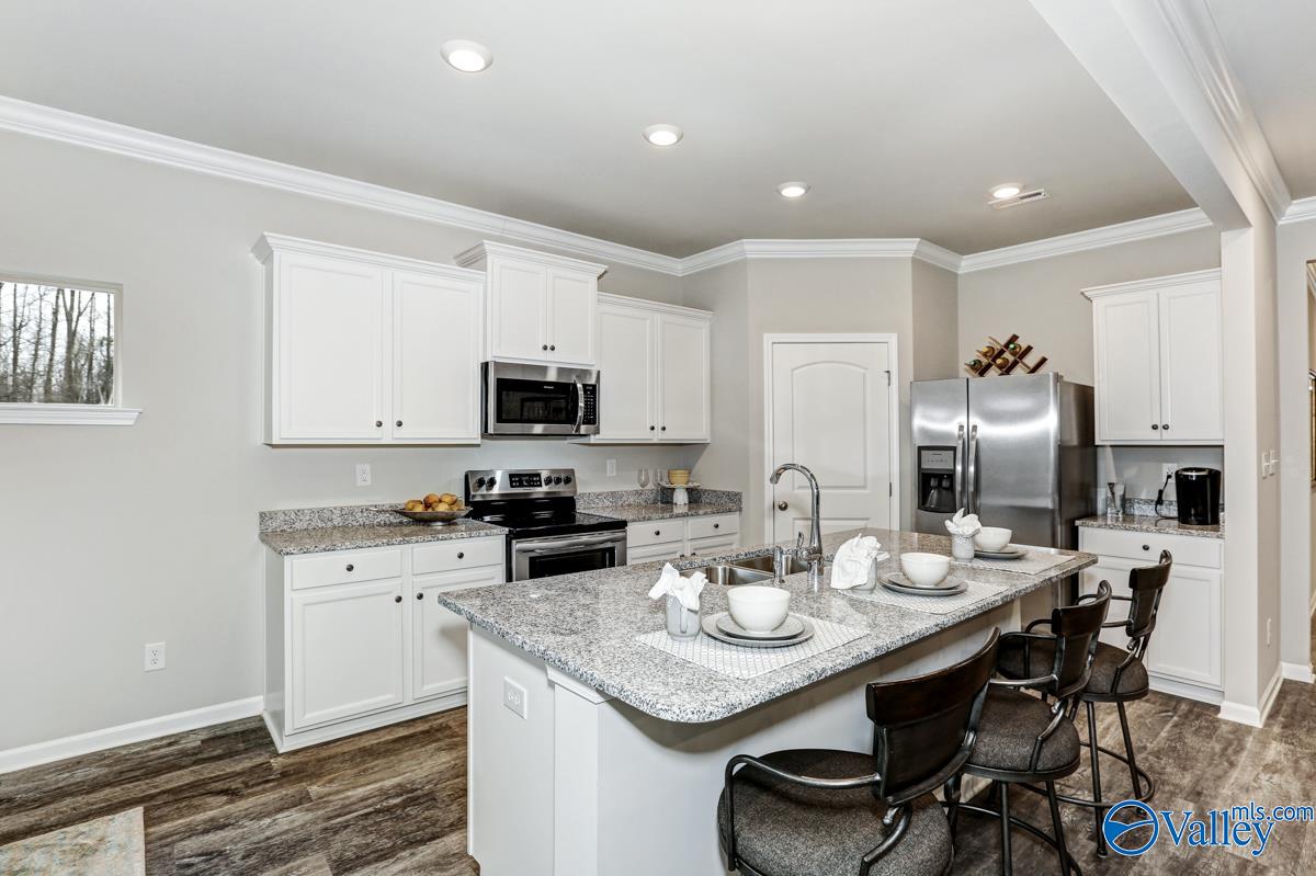 6506 NW Jacaranda Drive