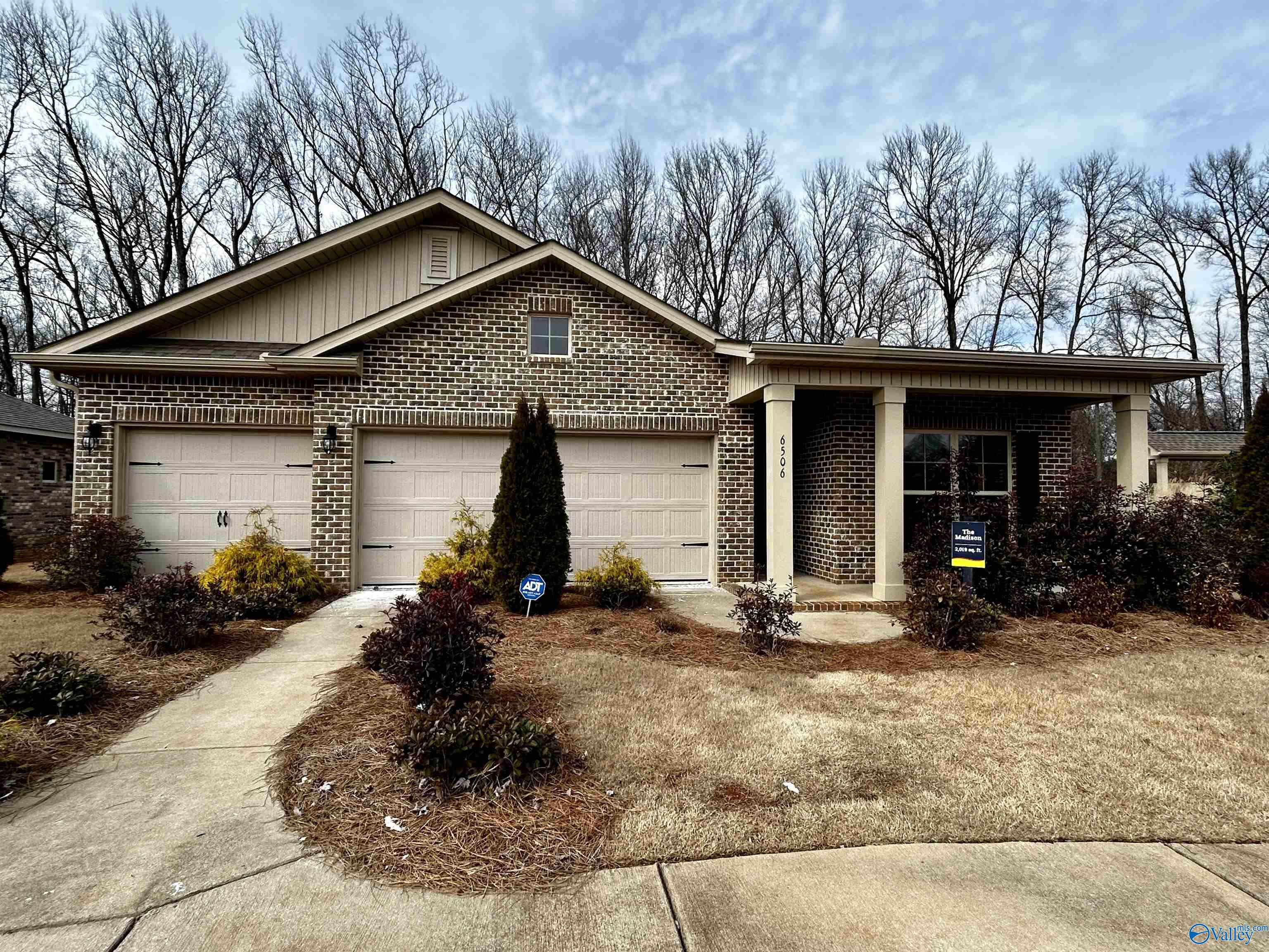 6506 NW Jacaranda Drive