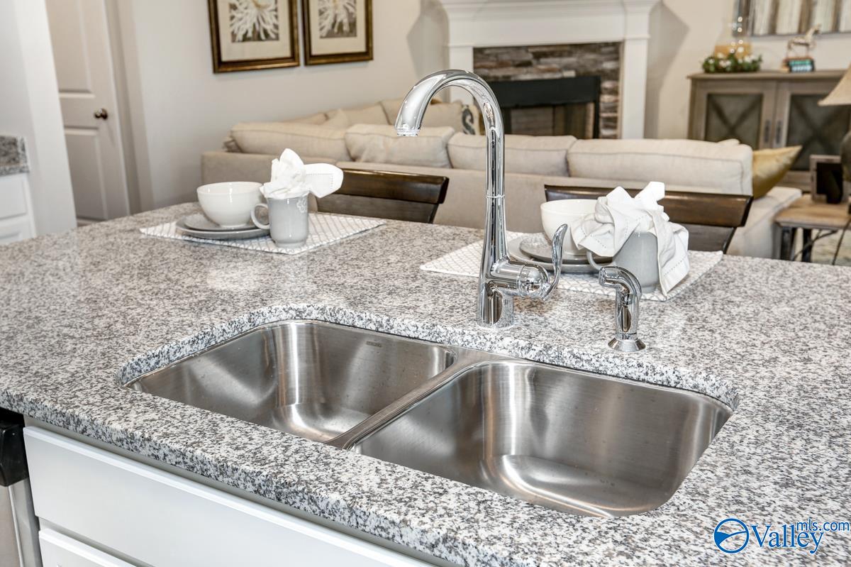 6506 NW Jacaranda Drive