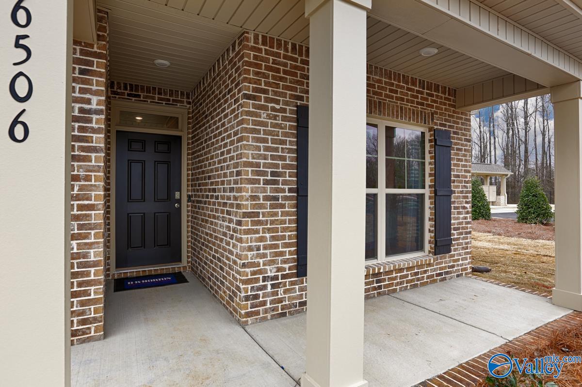 6506 NW Jacaranda Drive