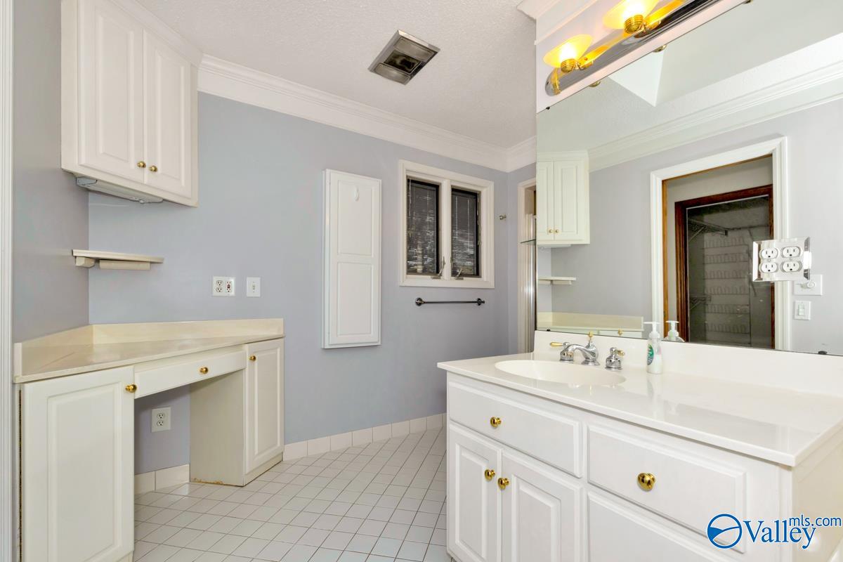 2503 Pentolope Drive