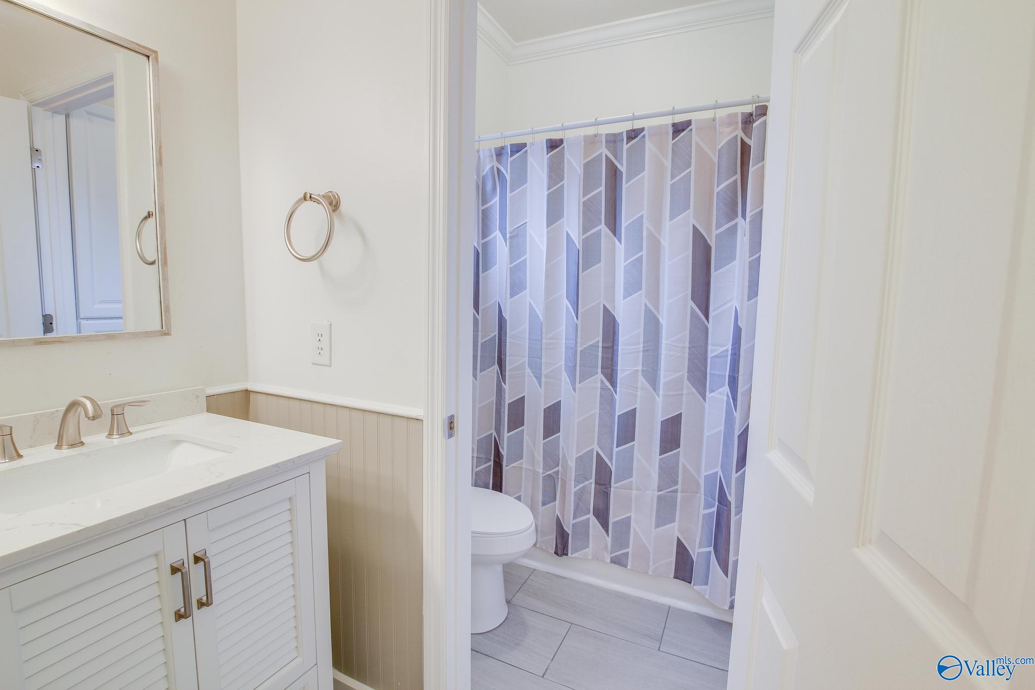 3306 Cedarhurst Drive SW