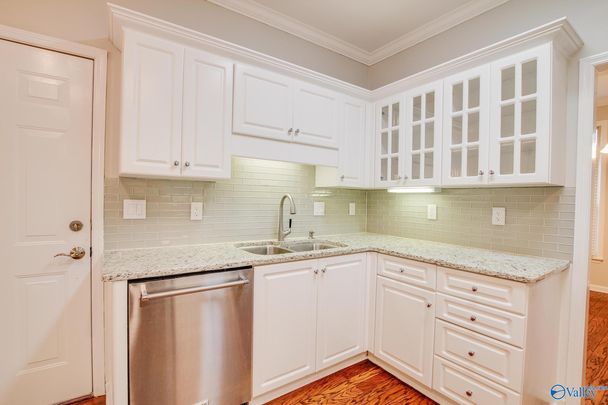 3306 Cedarhurst Drive SW