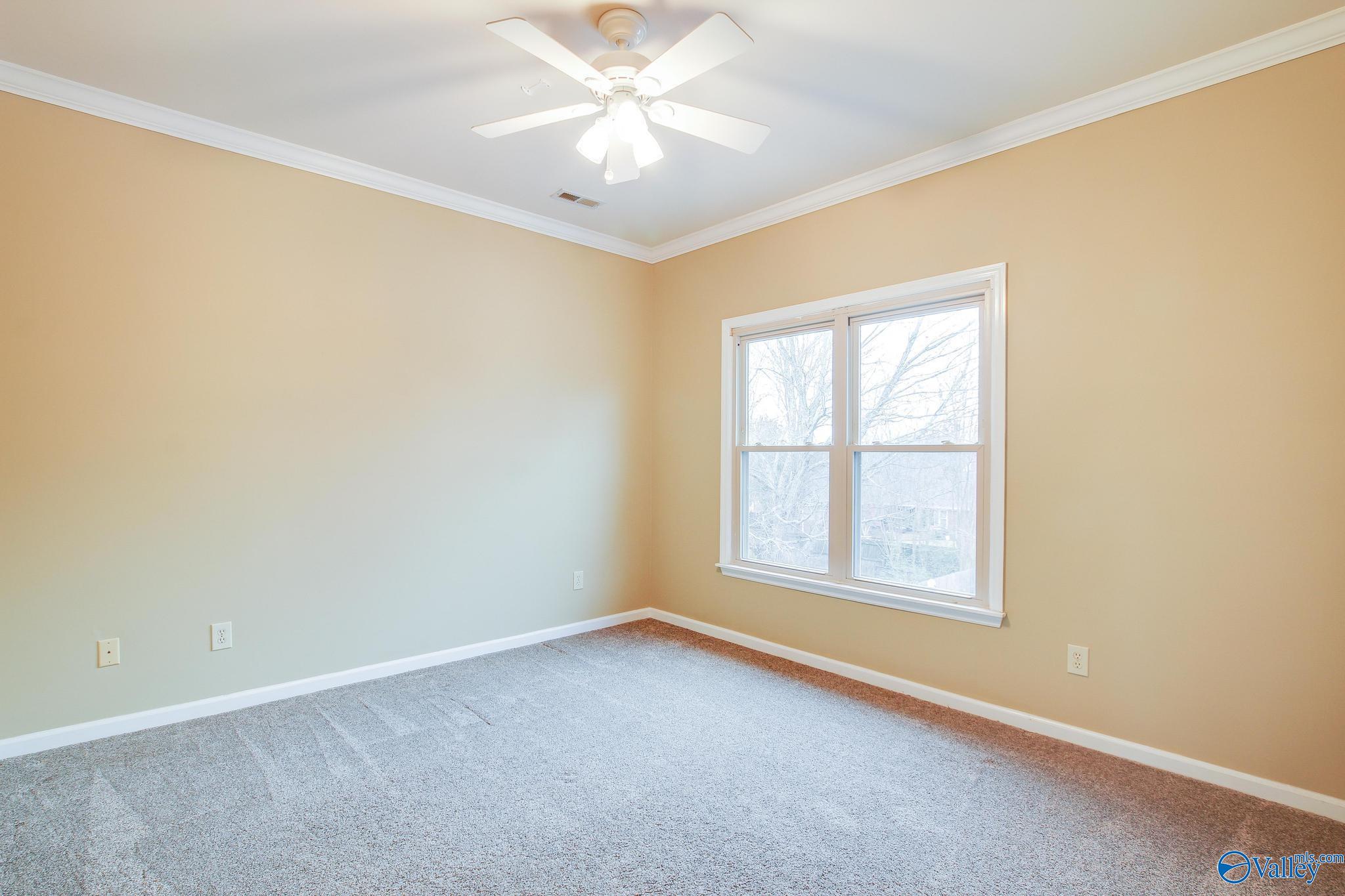 3306 Cedarhurst Drive SW