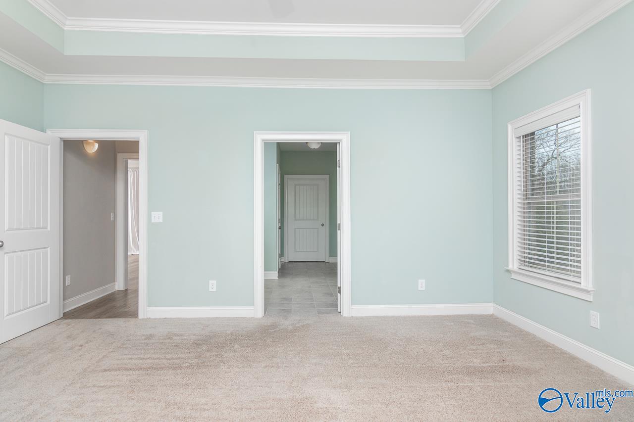 107 Starling Drive