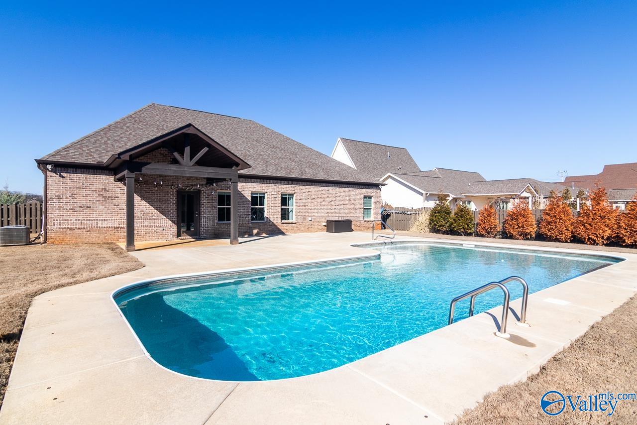 107 Starling Drive