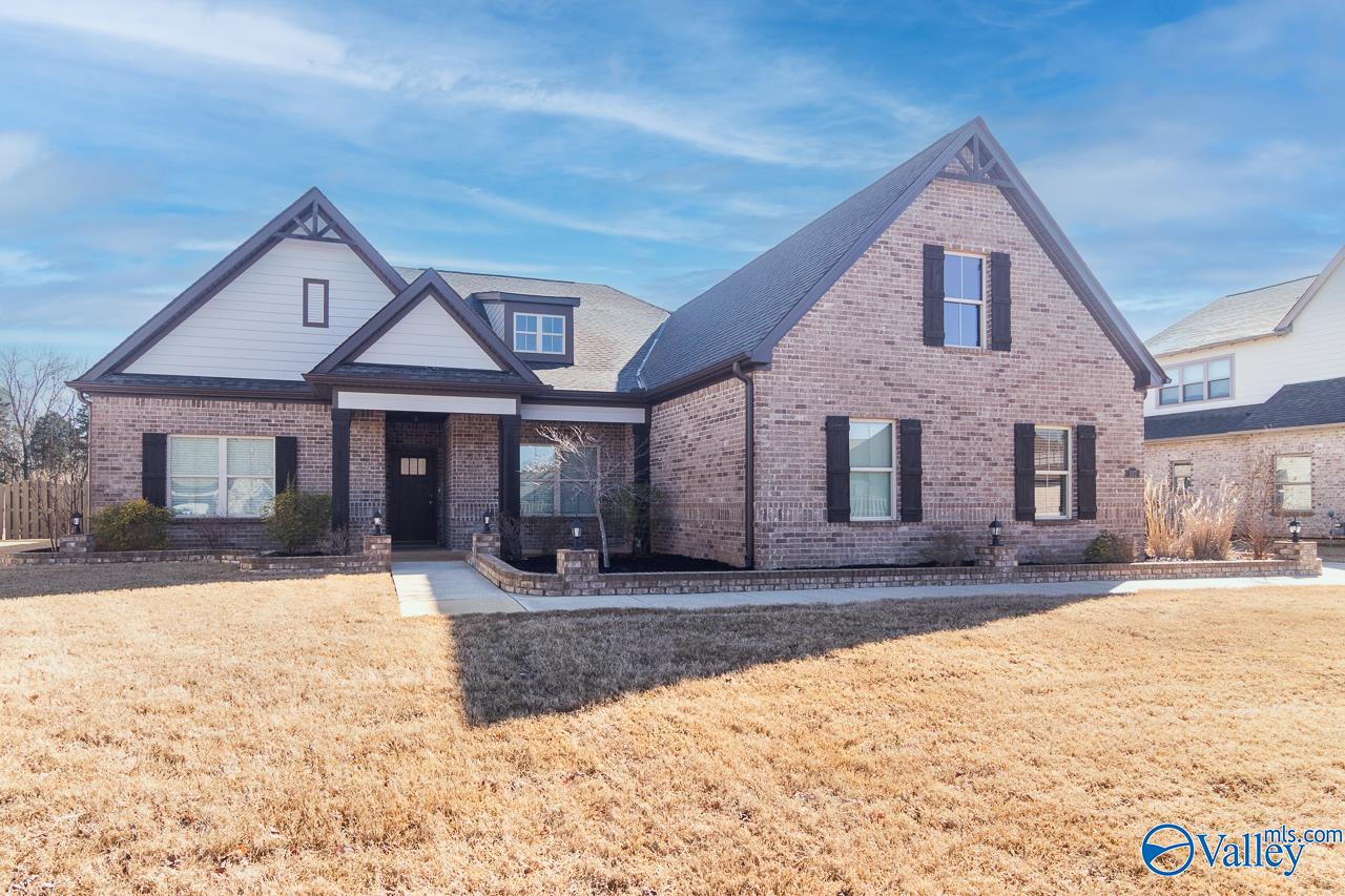 107 Starling Drive