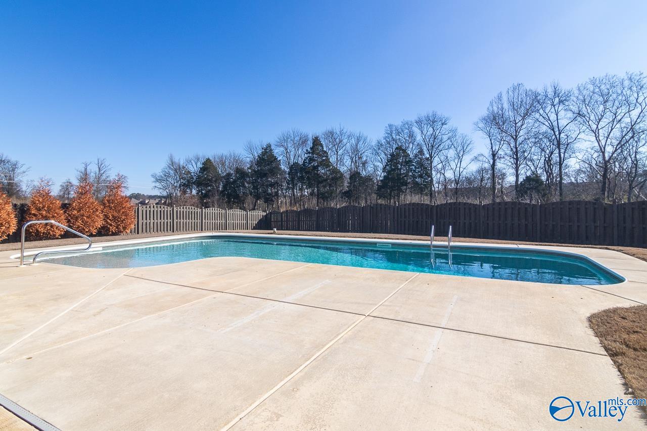 107 Starling Drive