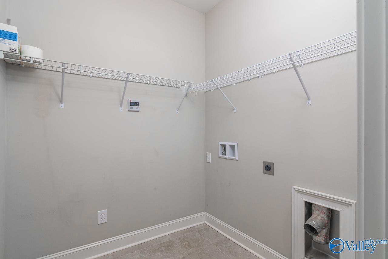 107 Starling Drive