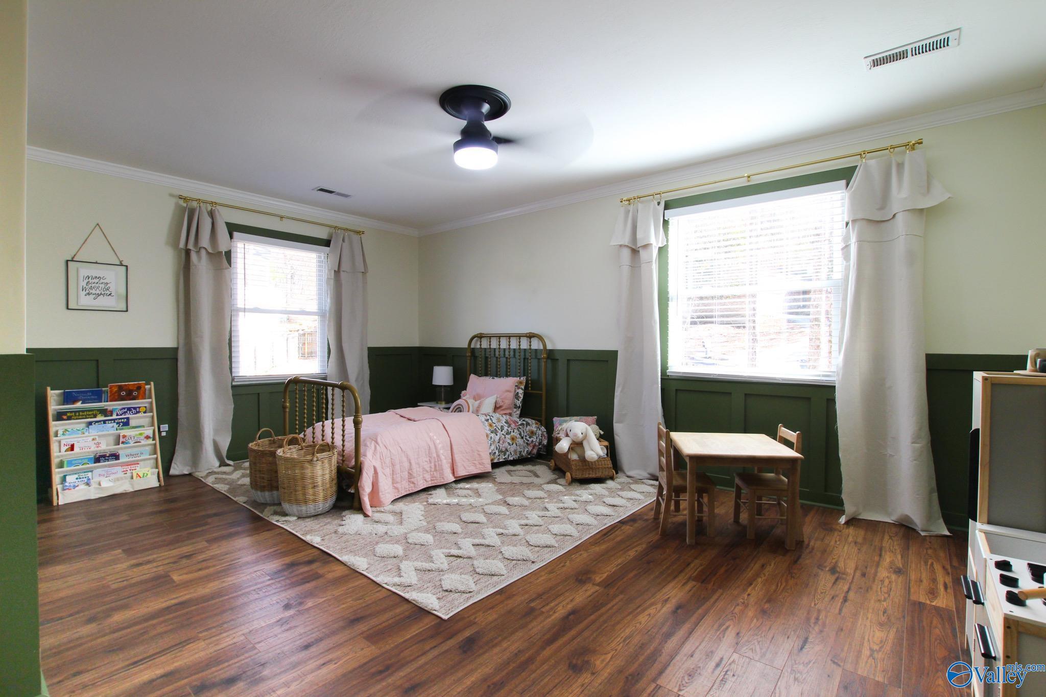 13905 Chimney Rock Circle SE