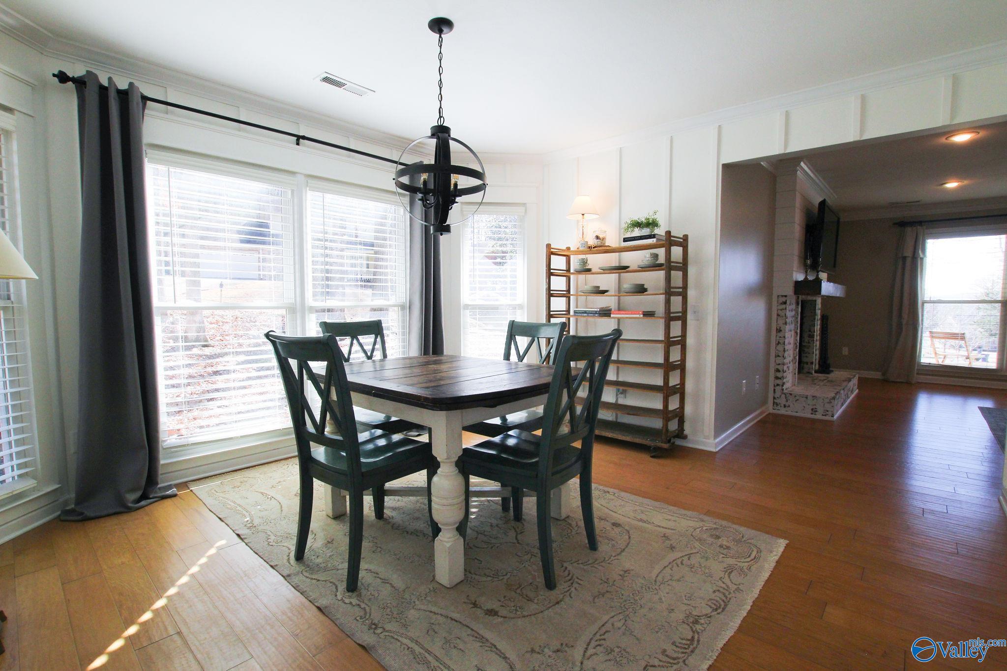 13905 Chimney Rock Circle SE
