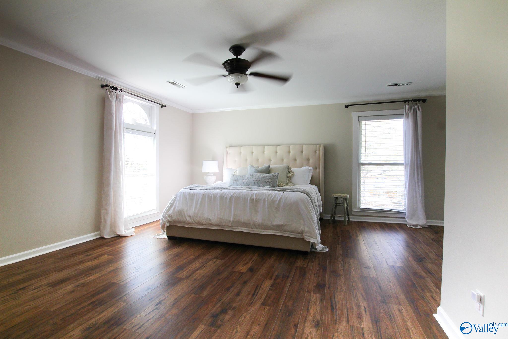 13905 Chimney Rock Circle SE