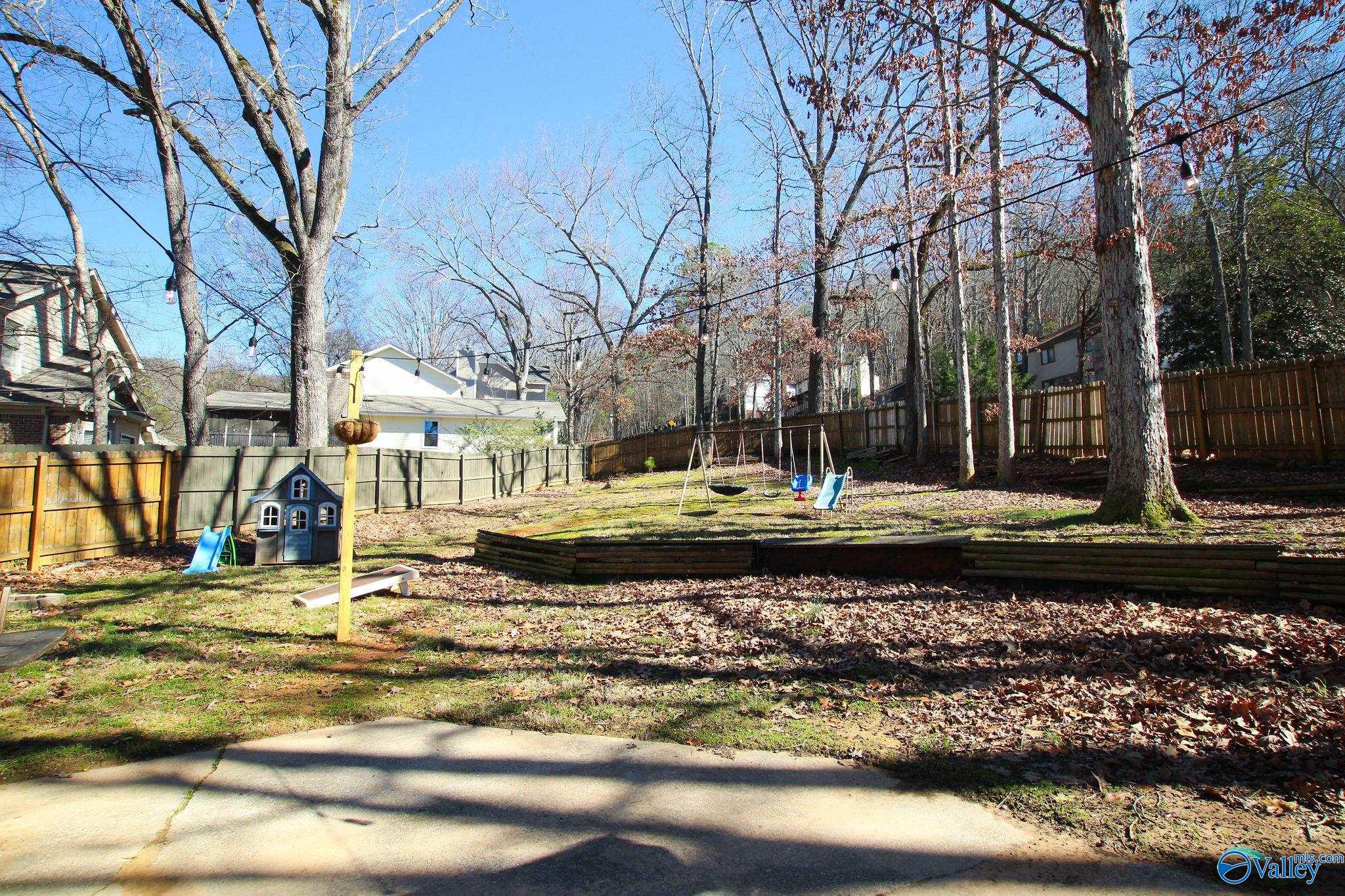 13905 Chimney Rock Circle SE