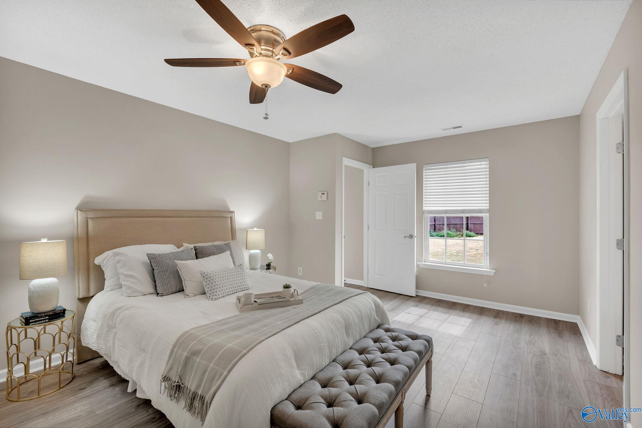 118 Cloverwood Drive SW