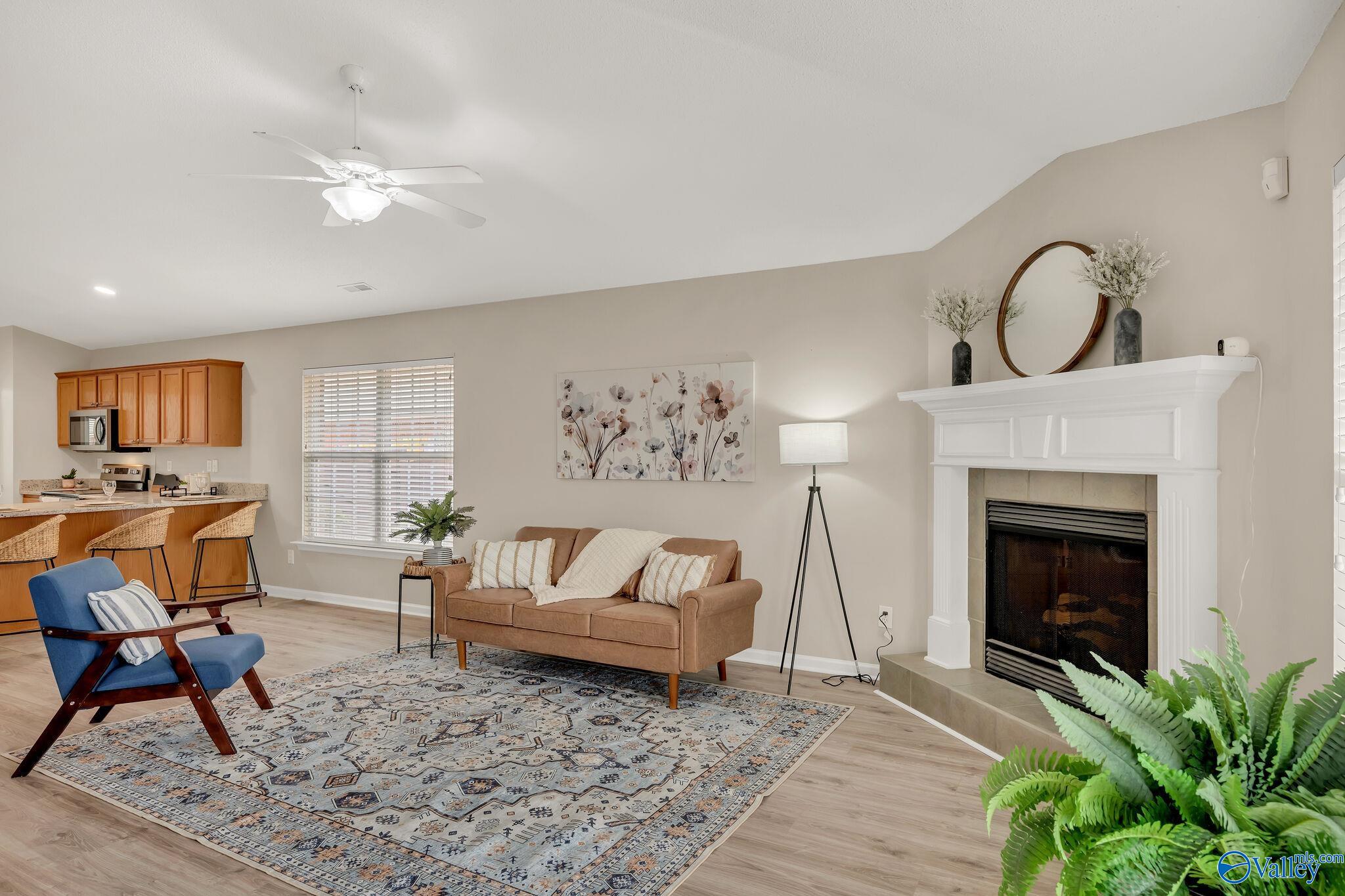 118 Cloverwood Drive SW