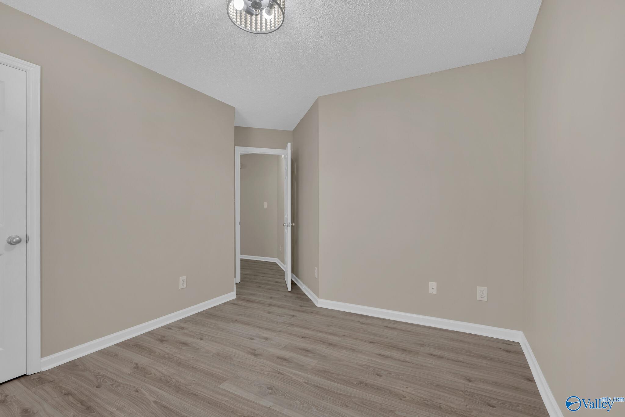 118 Cloverwood Drive SW