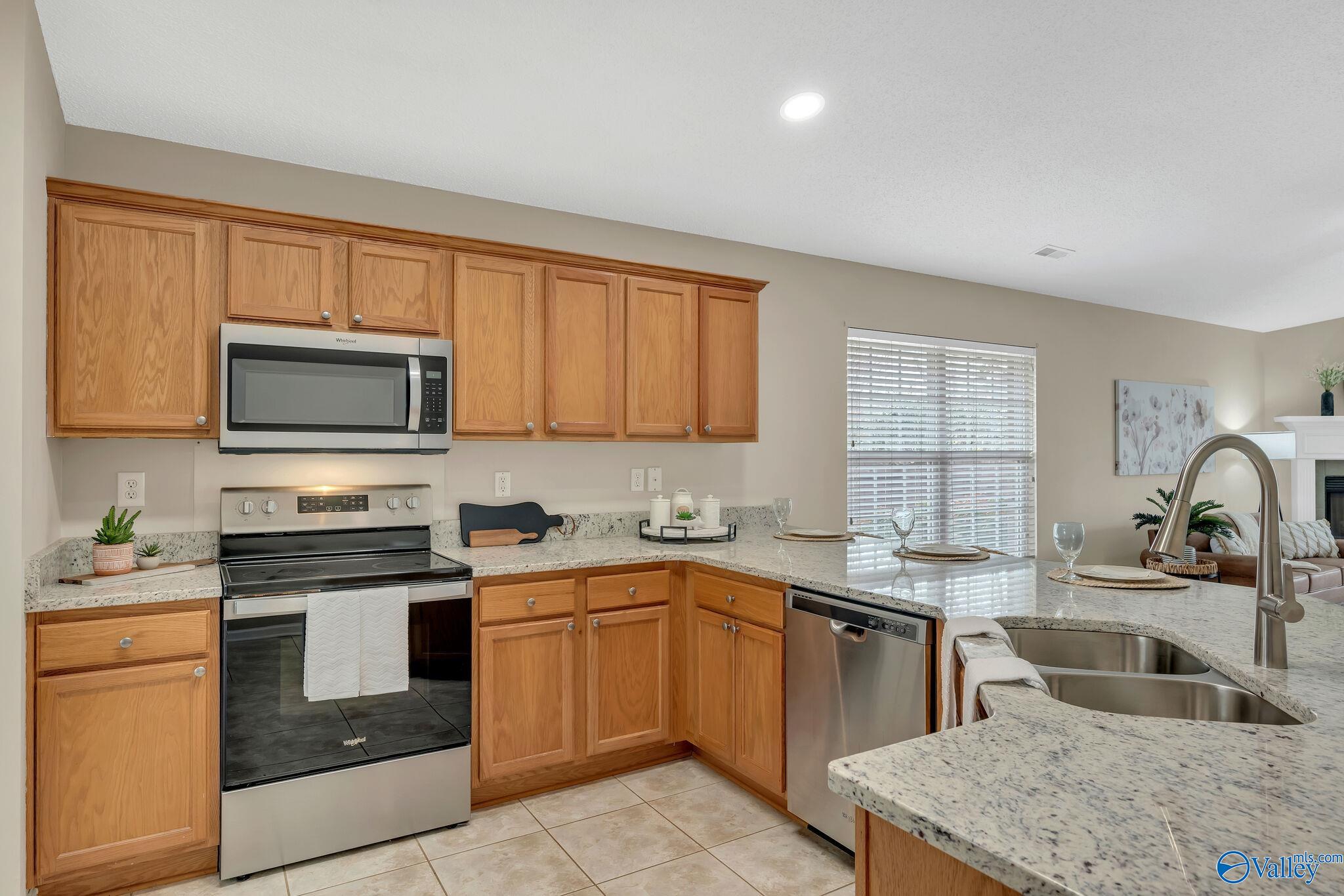 118 Cloverwood Drive SW