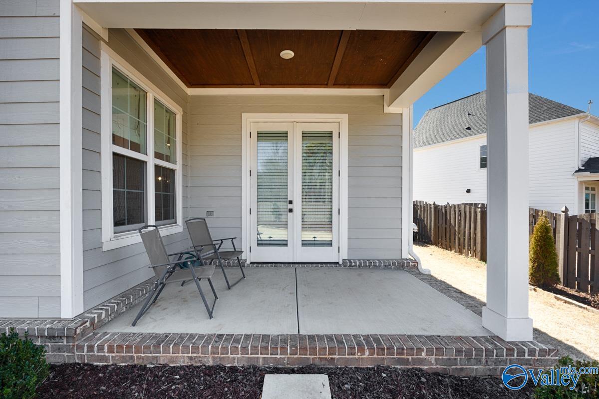 104 Rock Manor Court