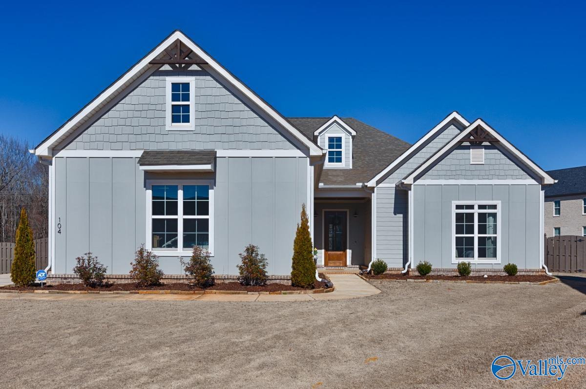 104 Rock Manor Court