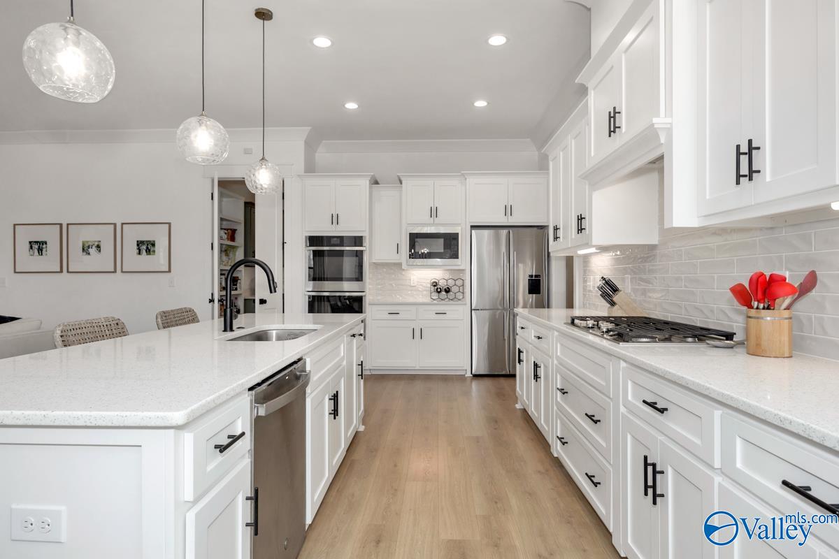 104 Rock Manor Court