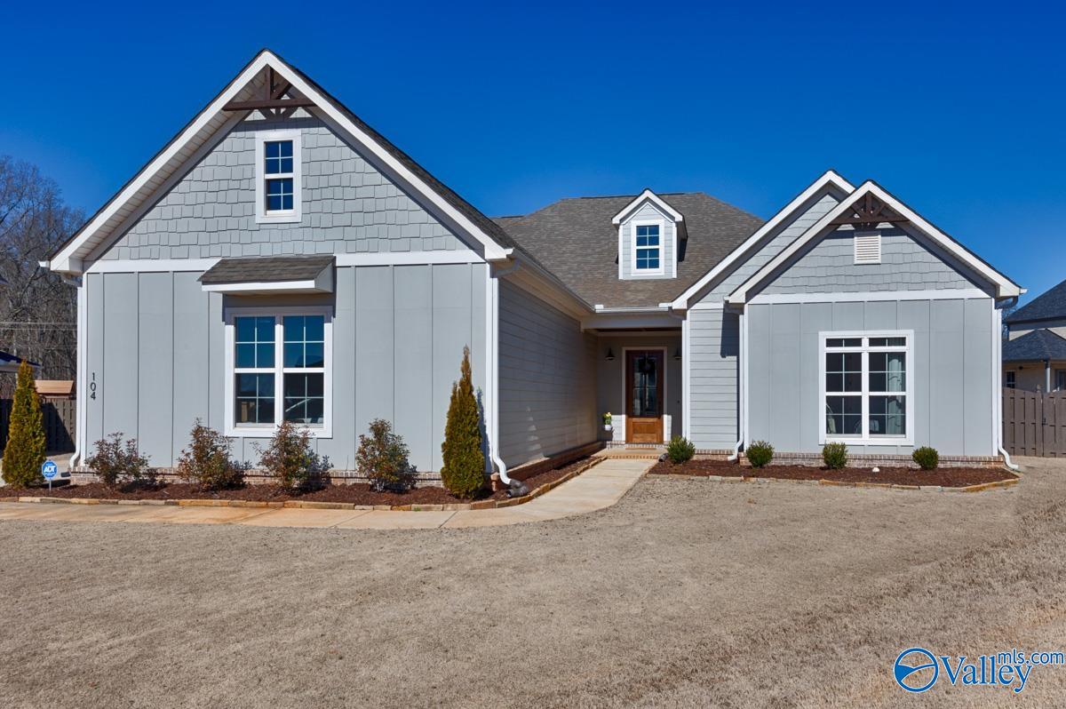 104 Rock Manor Court