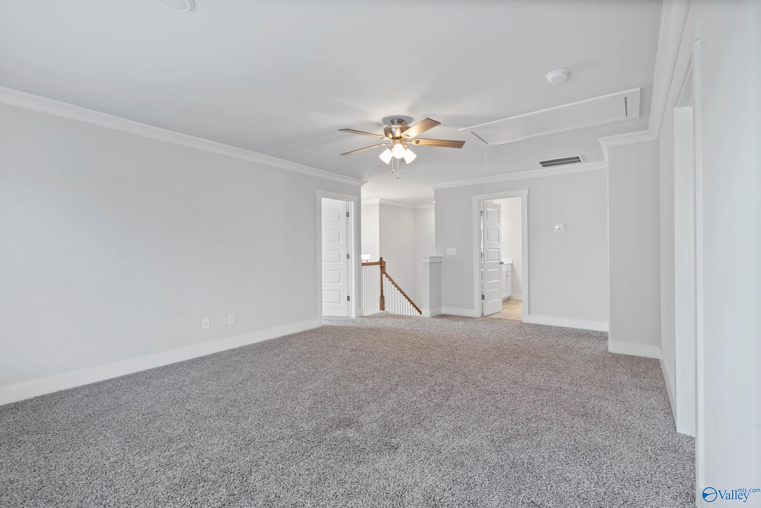 20 Desert Oak Court SW