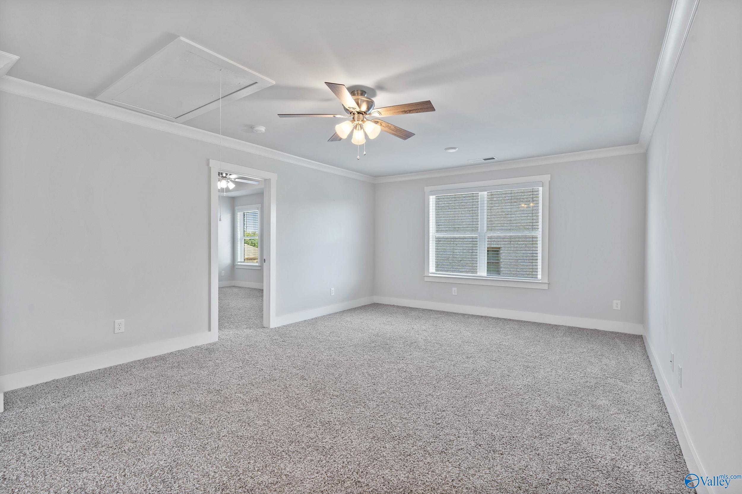 20 Desert Oak Court SW