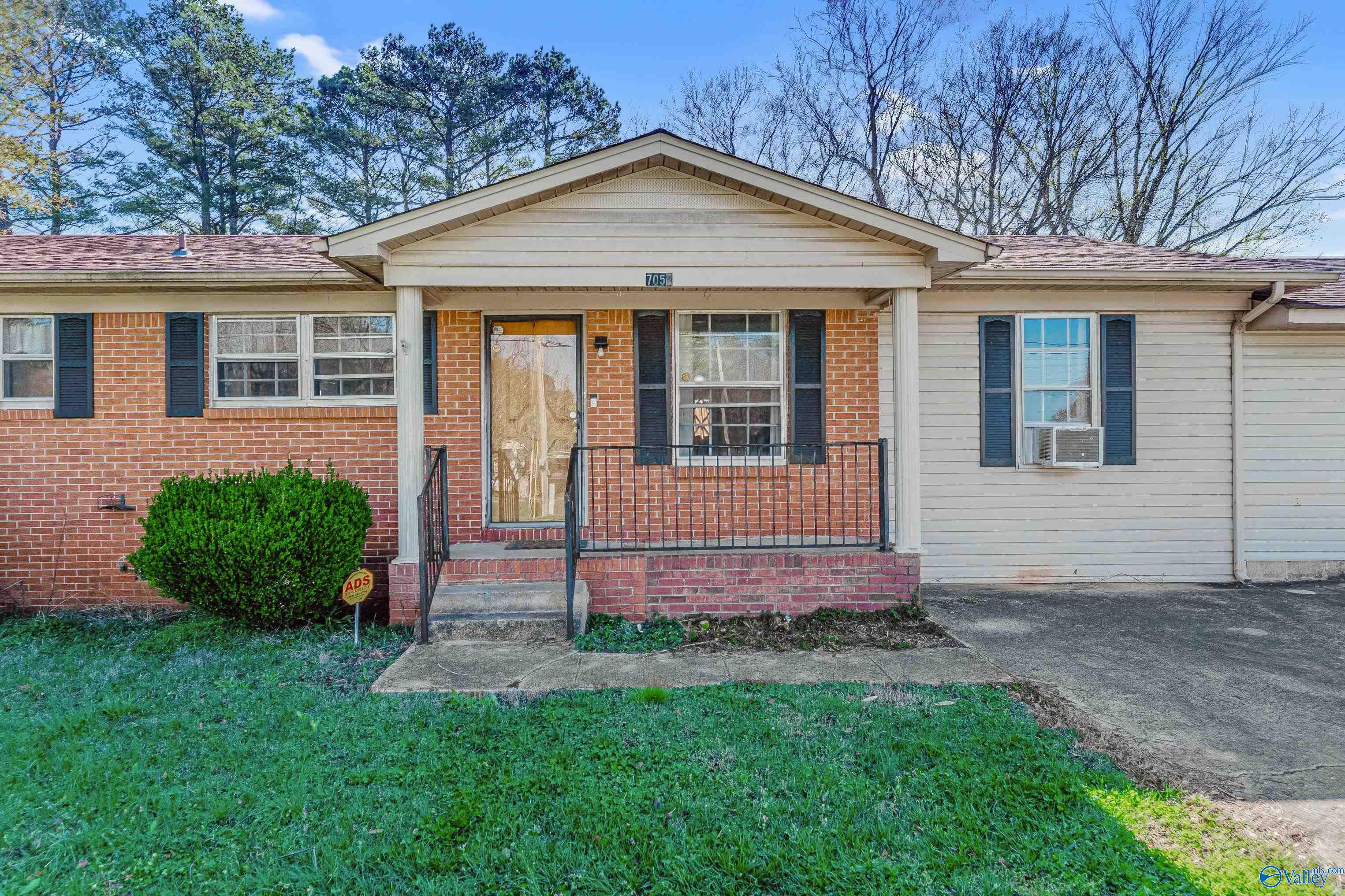 7052 Moores Mill Road