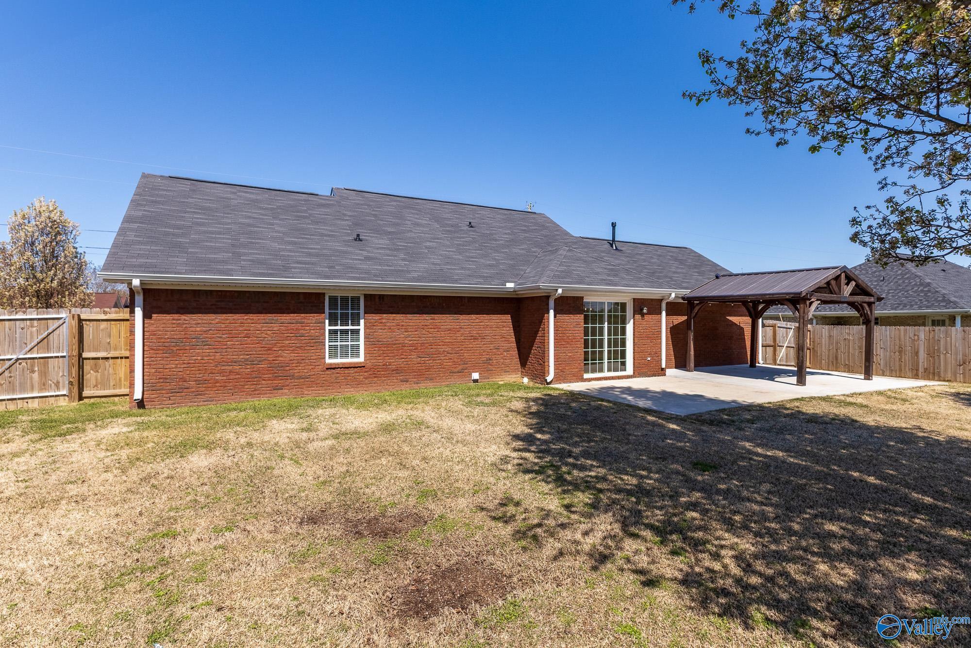 18231 Belmont Circle