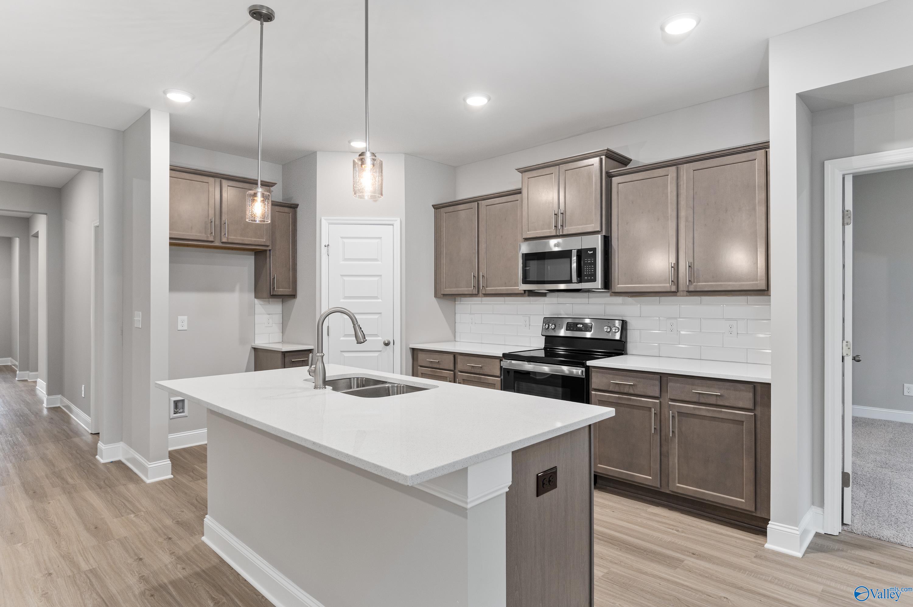 6252 NW Pisgah Drive