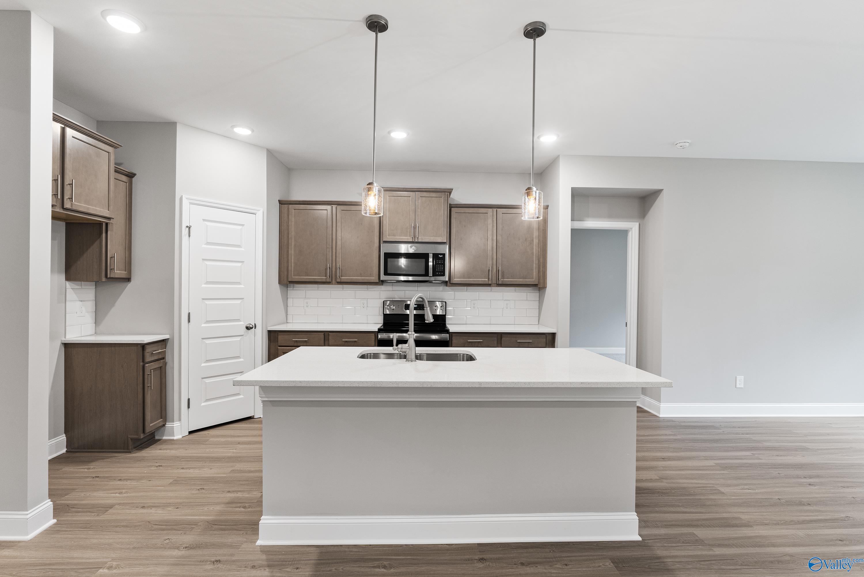 6252 NW Pisgah Drive