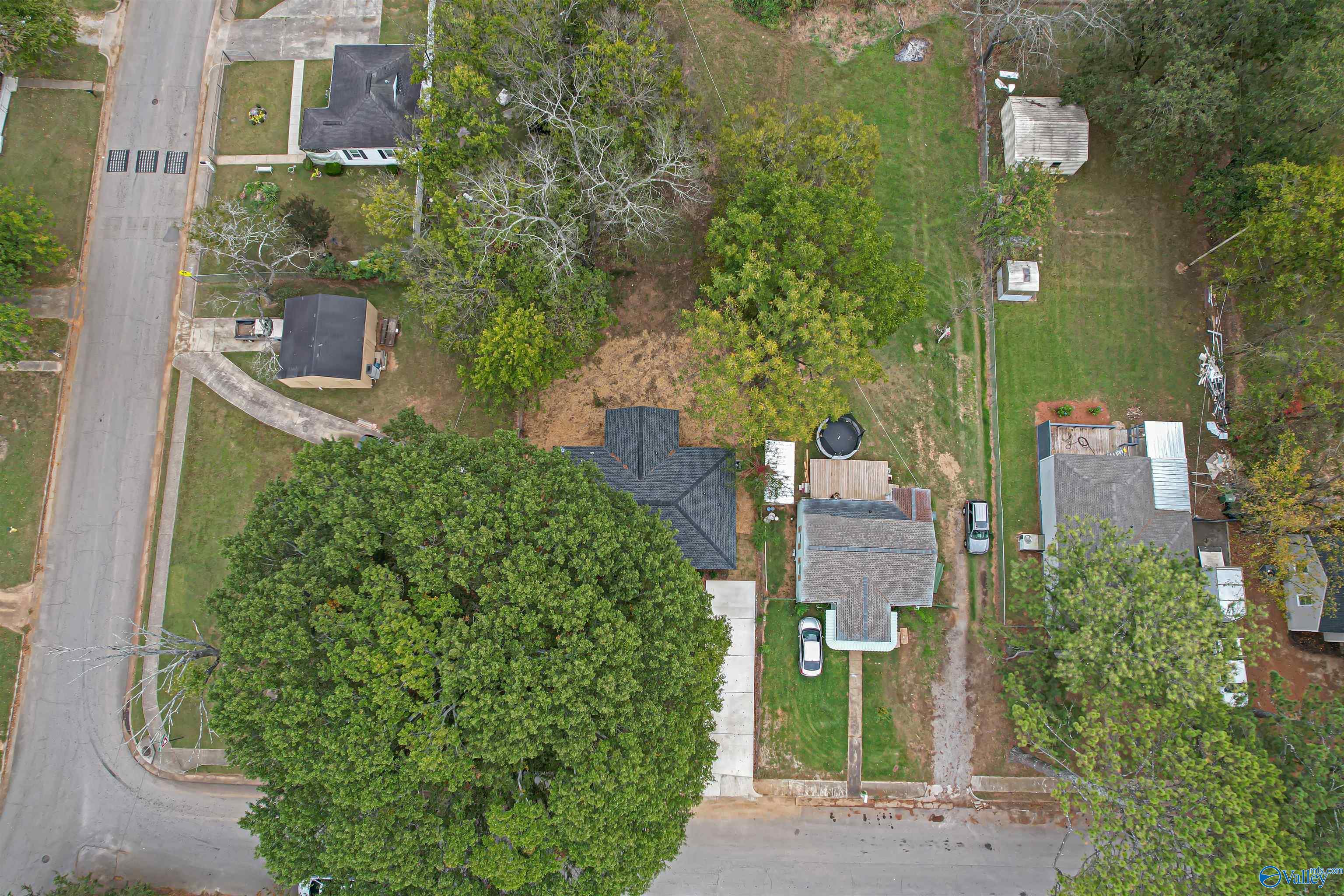 920 Linwood Drive NW