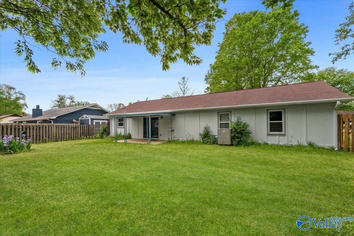 12011 Runningmeade Trail SE