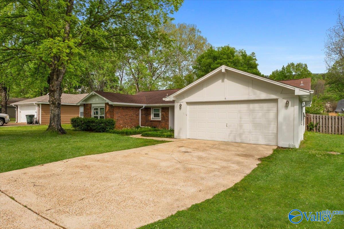 12011 Runningmeade Trail SE