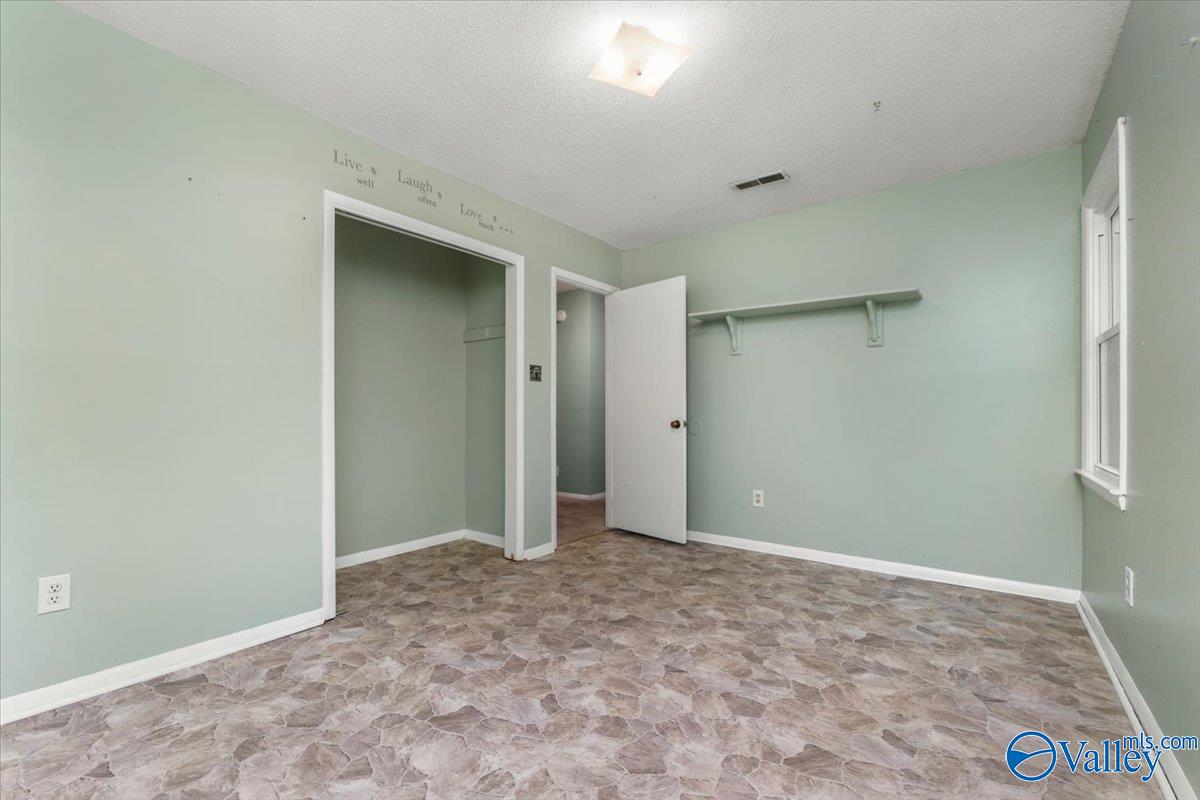 12011 Runningmeade Trail SE