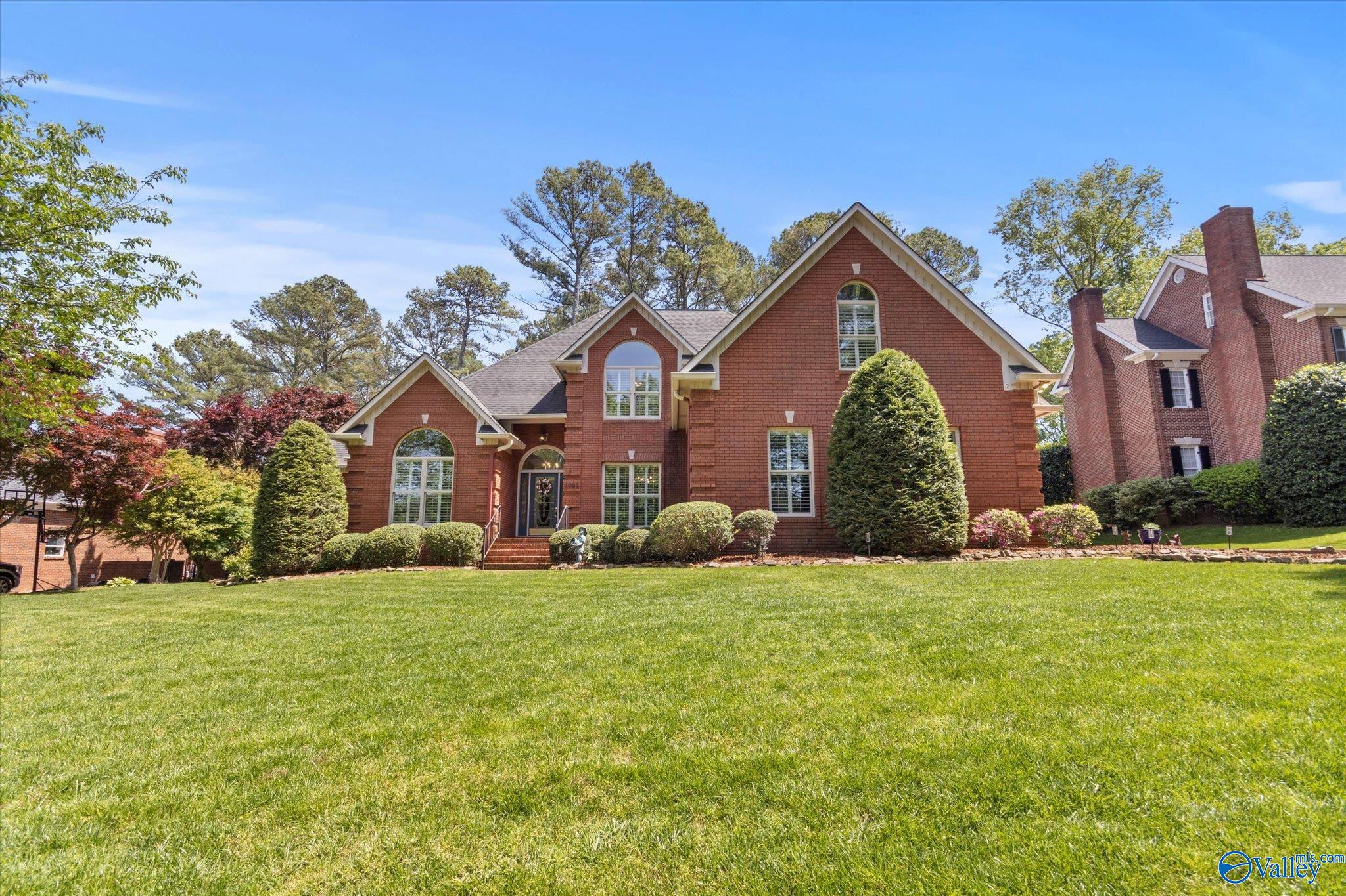 3023 Hampton Cove Way