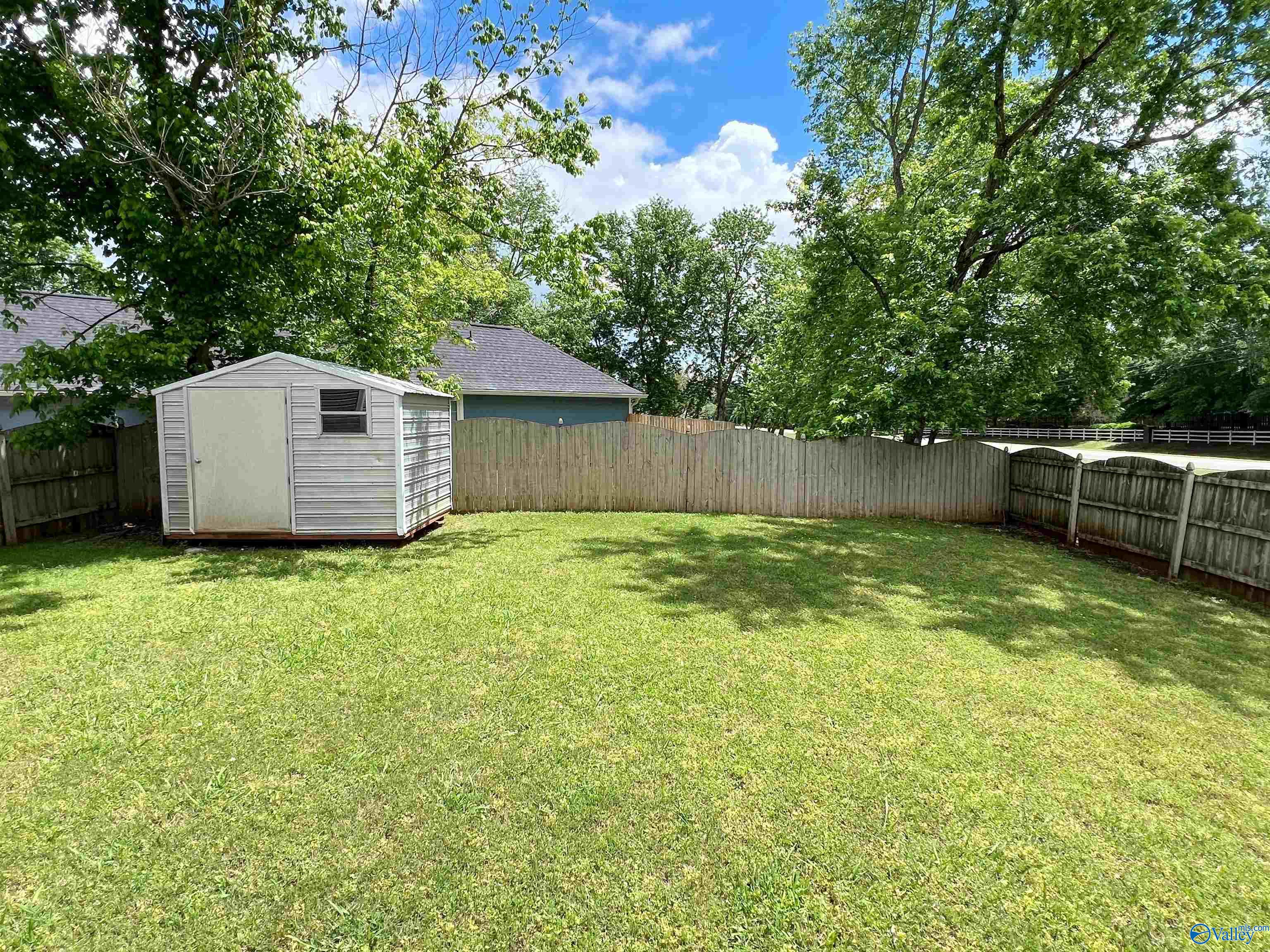 14000 Sawyer Circle SW
