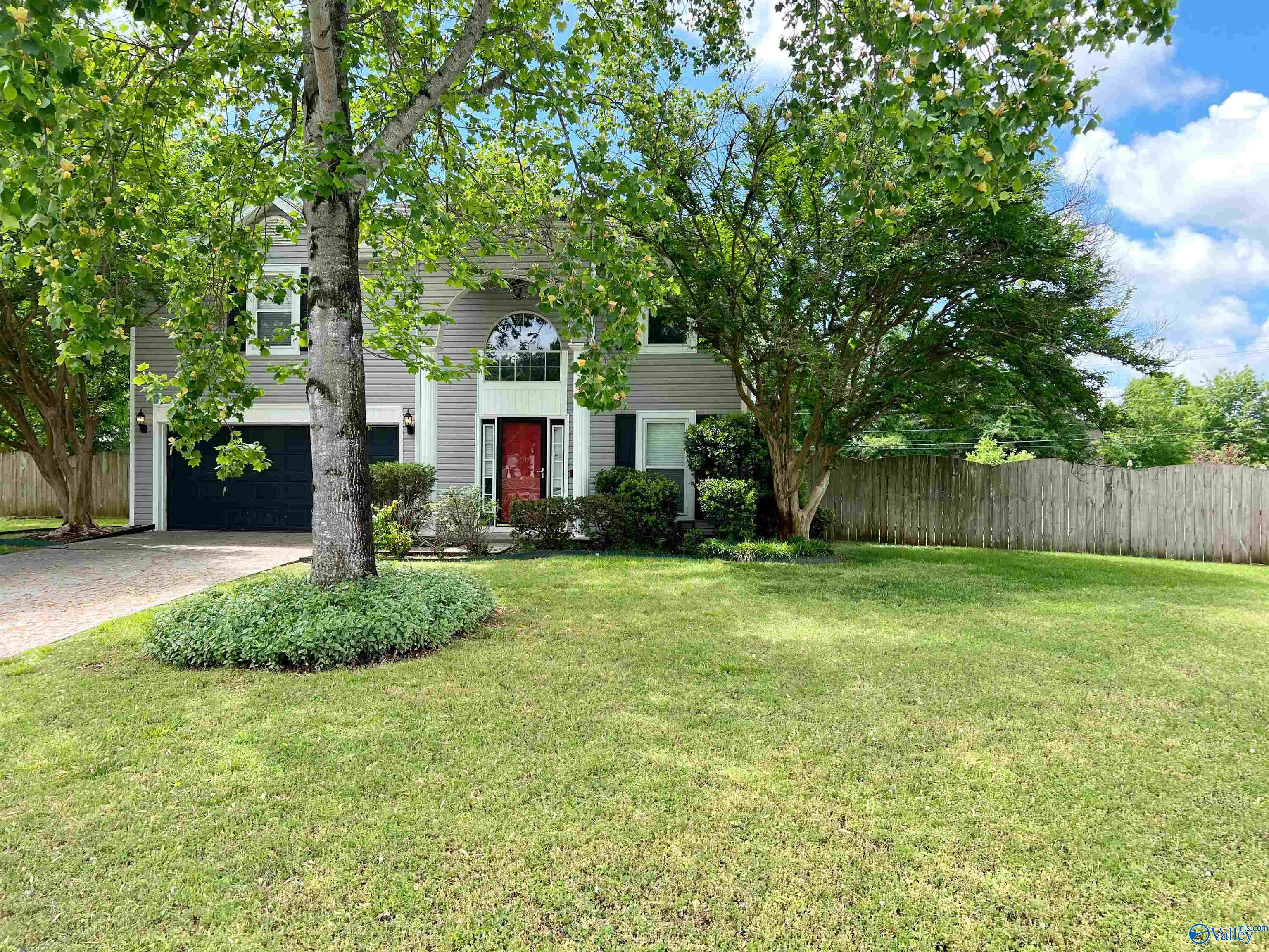 14000 Sawyer Circle SW
