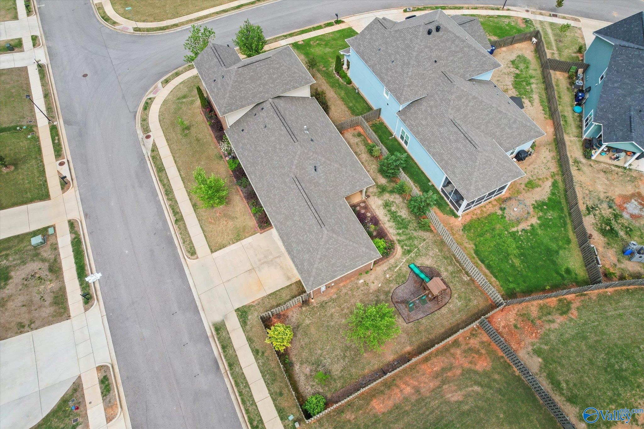 137 Waxwing Street