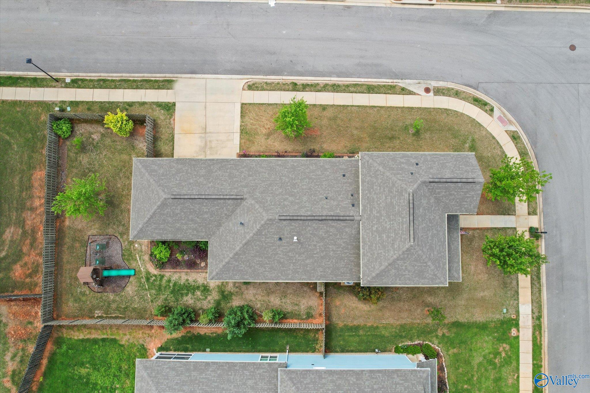 137 Waxwing Street