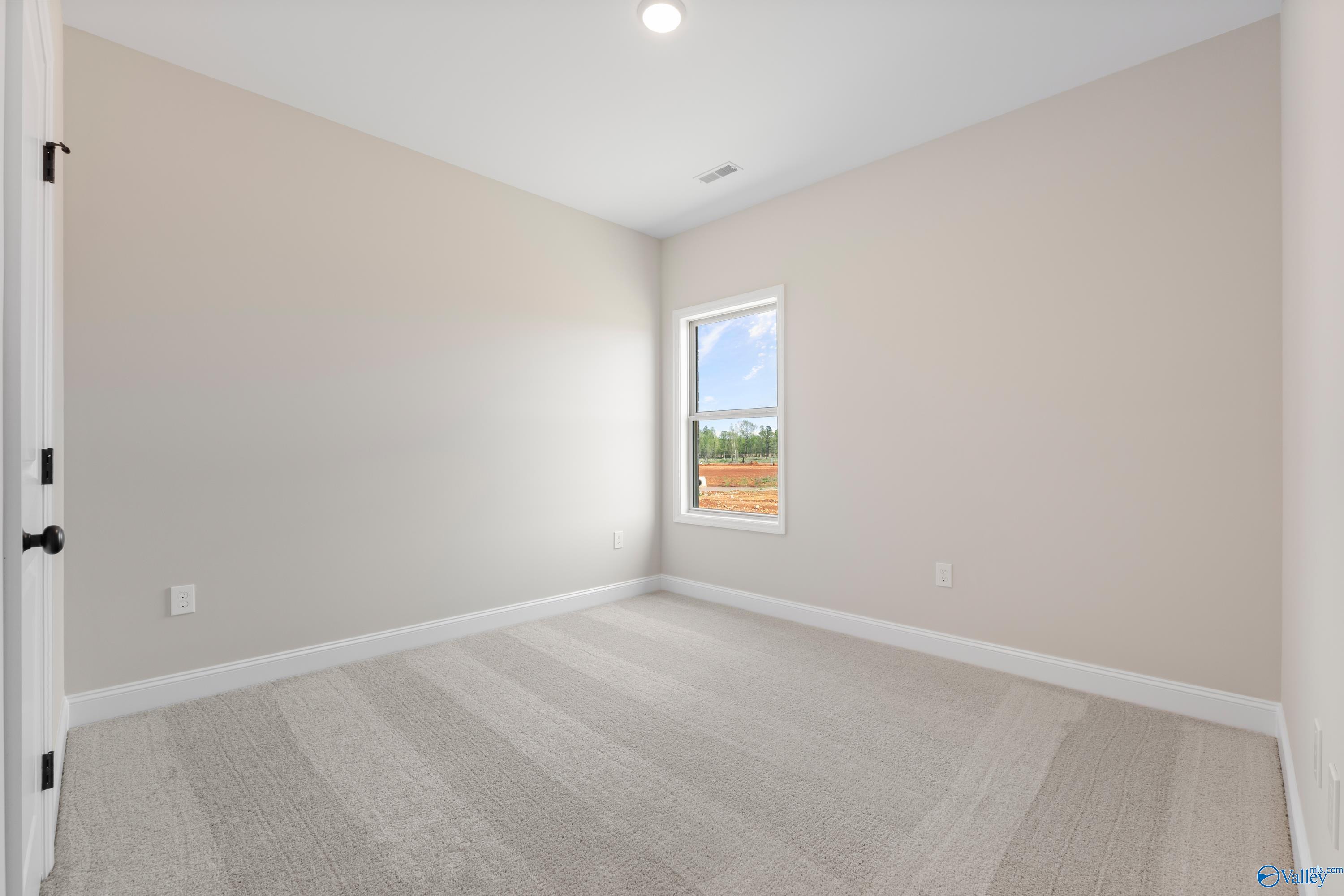 208 Goldie Court
