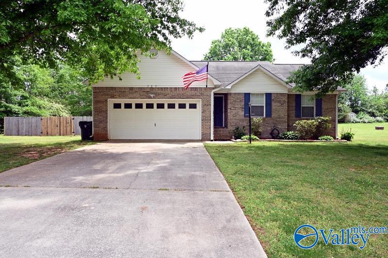 207 Vintage Point Circle