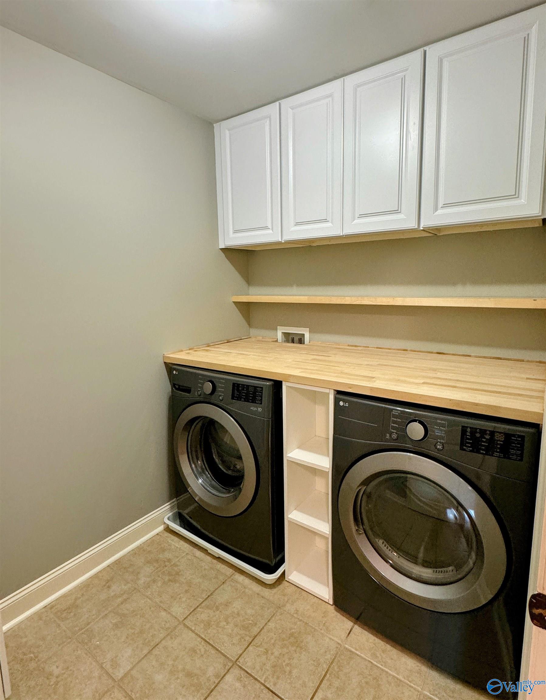 144 Heatherwood Drive