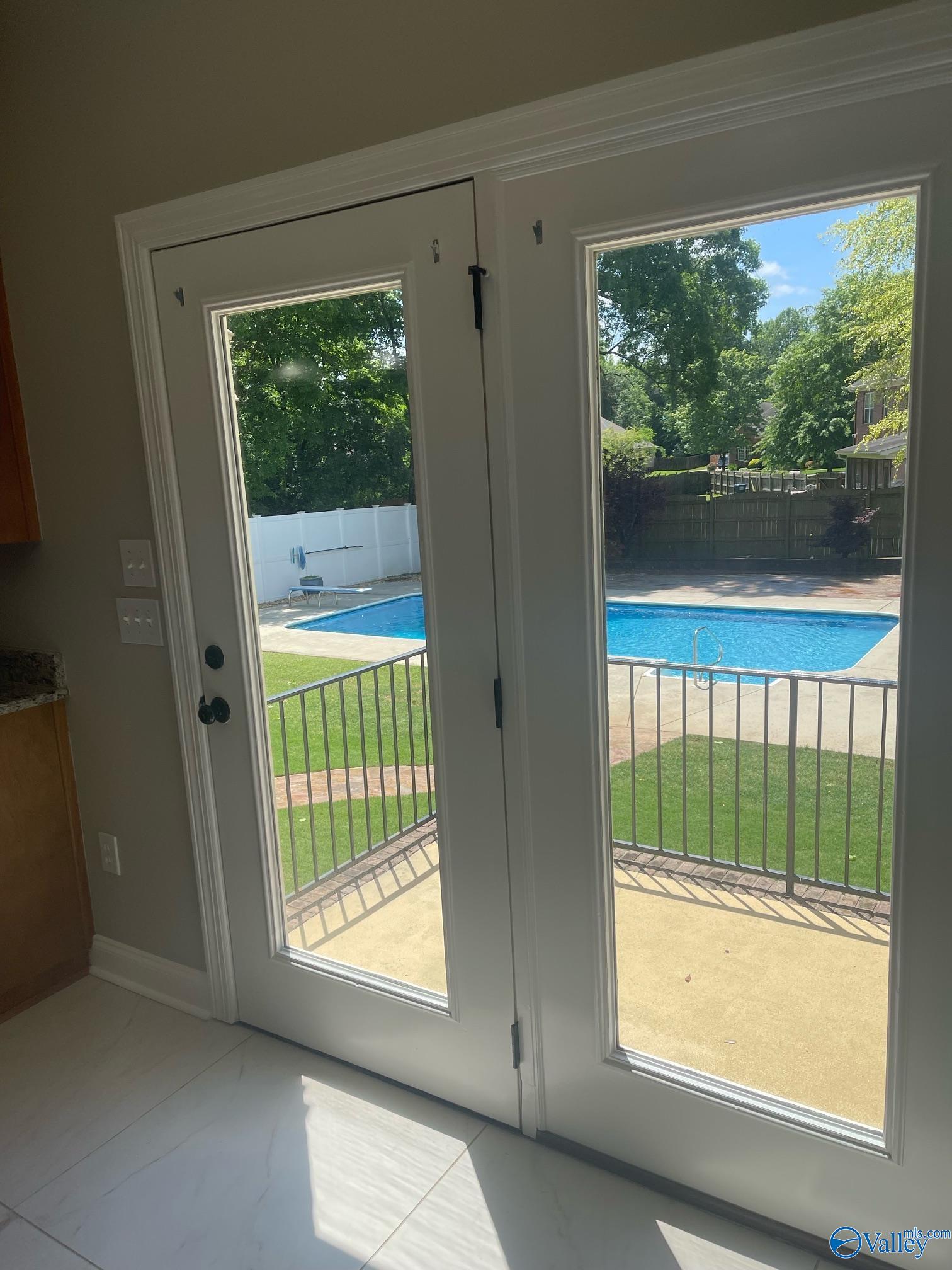 144 Heatherwood Drive