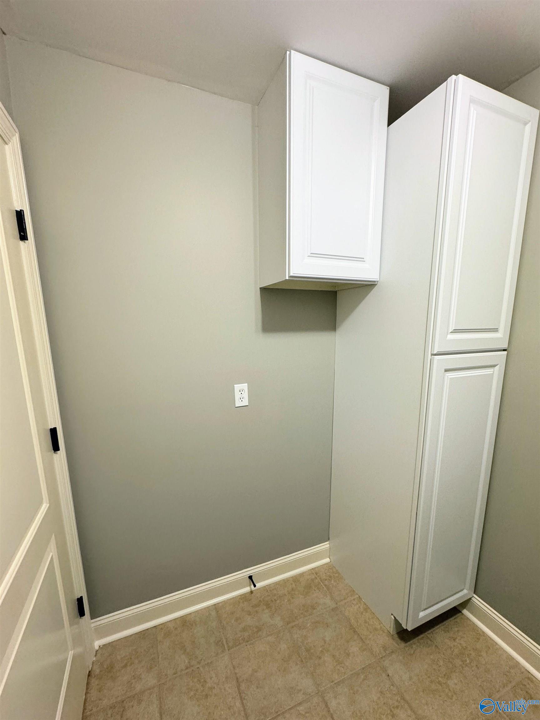 144 Heatherwood Drive