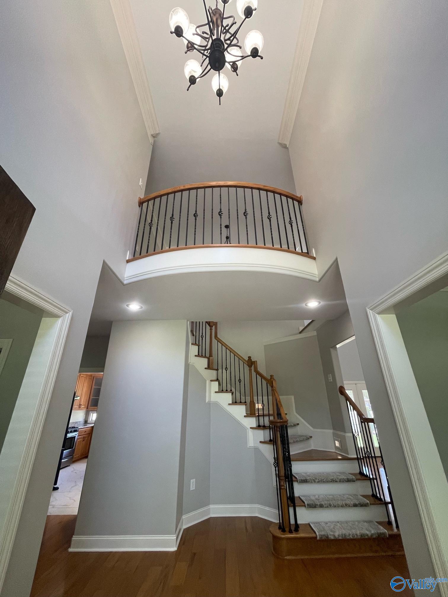 144 Heatherwood Drive