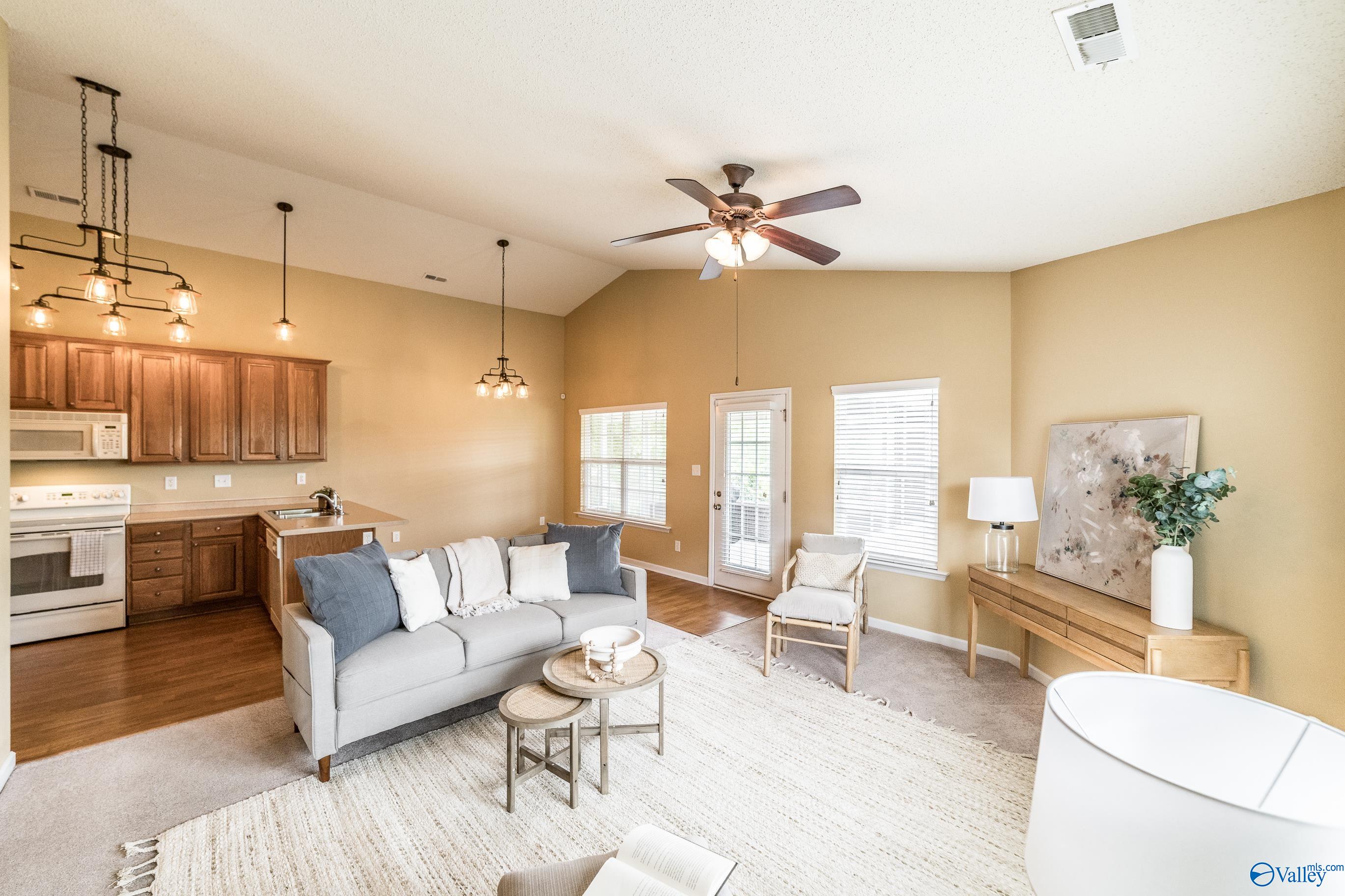 112 Acacia Trail Drive