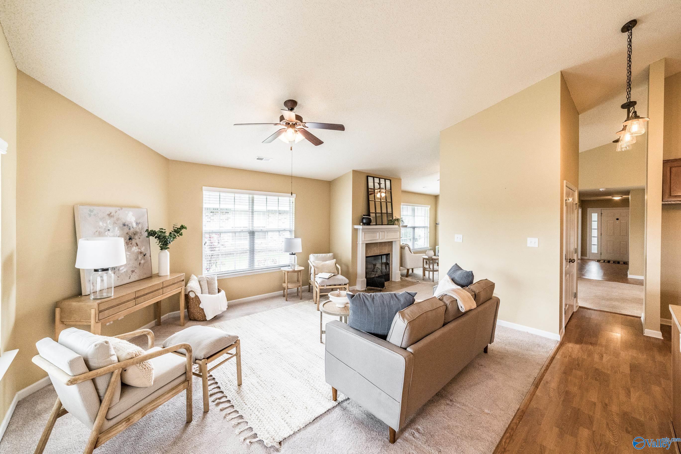 112 Acacia Trail Drive