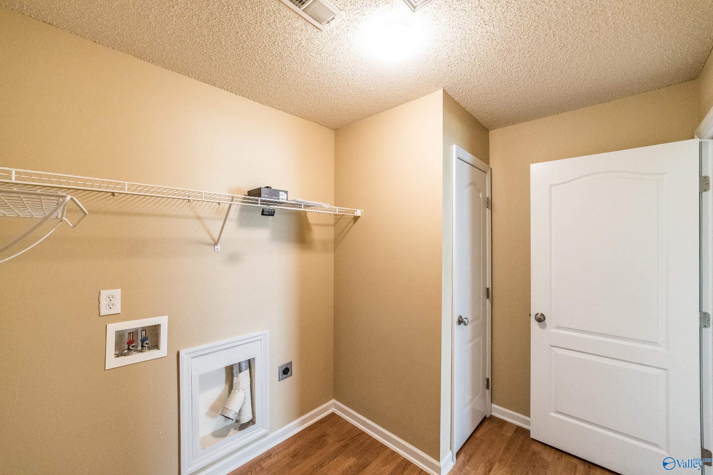 112 Acacia Trail Drive